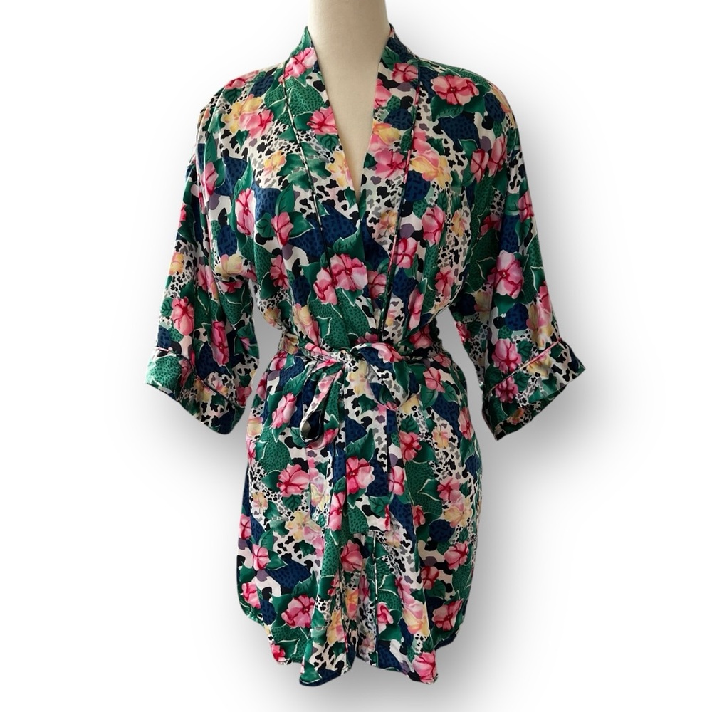 Vintage Victoria’s Secret Gold Label Mulitcolored Floral Kimono Robe